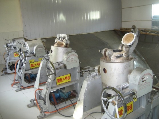 食品機械 國內(nèi)質量性能的氣流膨化機